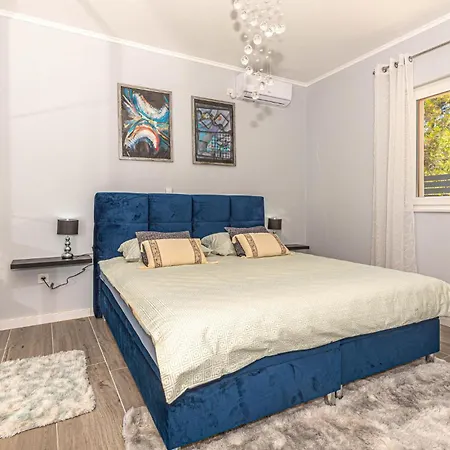 3 Bedroom In