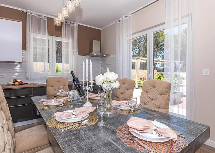 3 Bedroom Gorgeous In