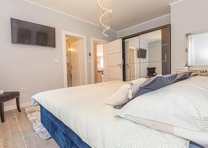 3 Bedroom Gorgeous In *